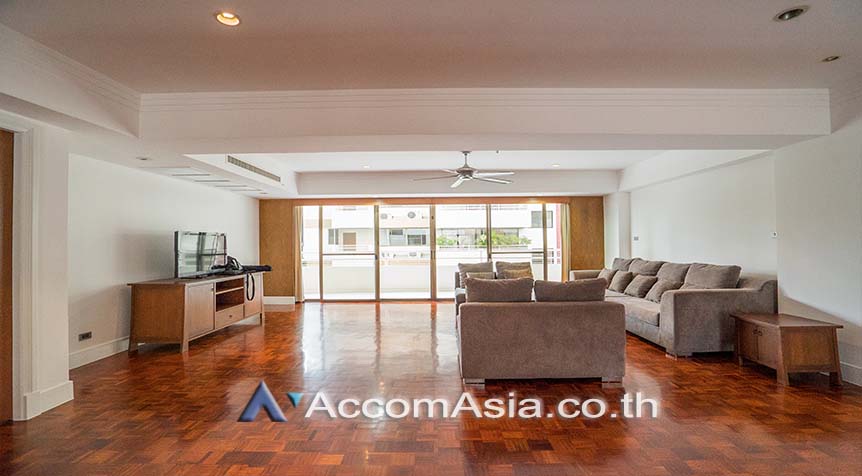 unitPet friendly |  4 Bedrooms  Apartment For Rent in Sukhumvit, Bangkok  near BTS Phrom Phong (1415754)