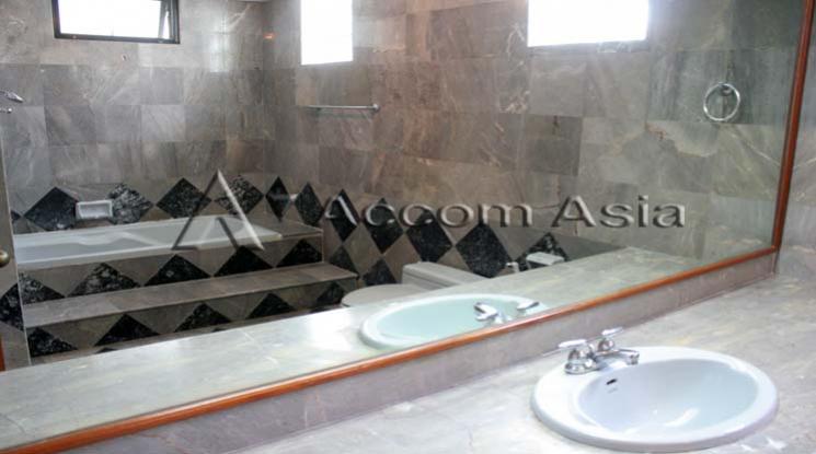 8  4 br Apartment For Rent in Sukhumvit ,Bangkok BTS Thong Lo at Ideal Apartment For Big Family - Unit starts 280 SQ.M. 1415755