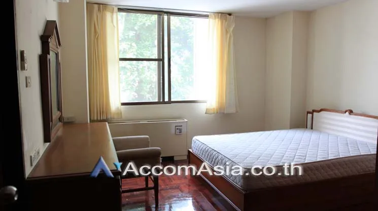 unit 3 Bedrooms  Apartment For Rent in Sukhumvit, Bangkok  near MRT Sukhumvit - BTS Asok (1415790)