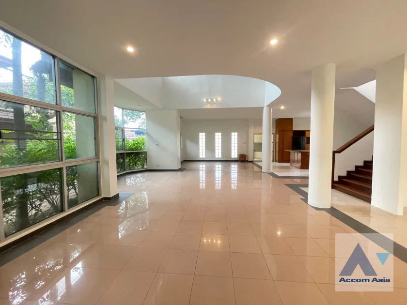  1  4 br House For Rent in Pattanakarn ,Bangkok BTS On Nut at Panya Pattanakarn Village 1815795