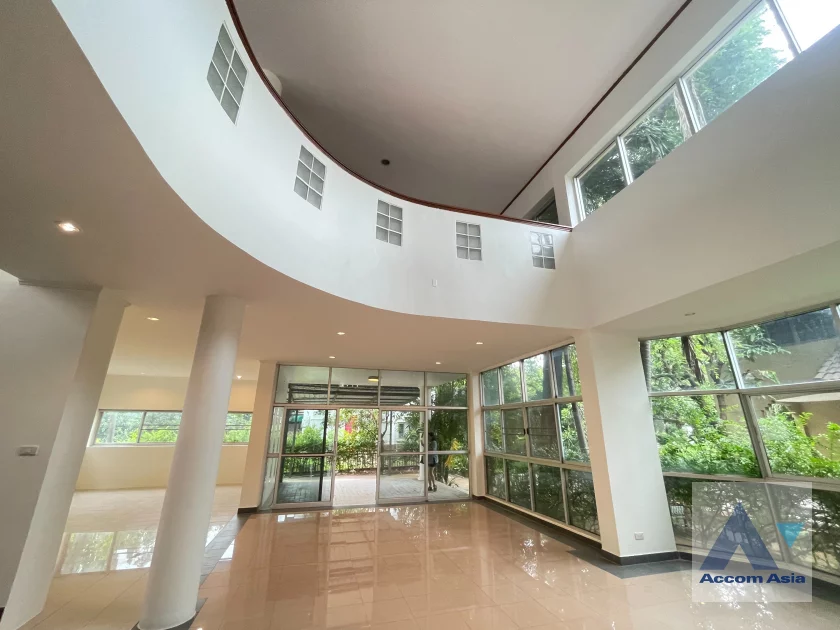 House For Rent in Pattanakarn, Bangkok Code 1815795