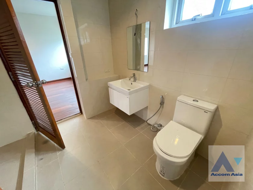 19  4 br House For Rent in Pattanakarn ,Bangkok BTS On Nut at Panya Pattanakarn Village 1815795