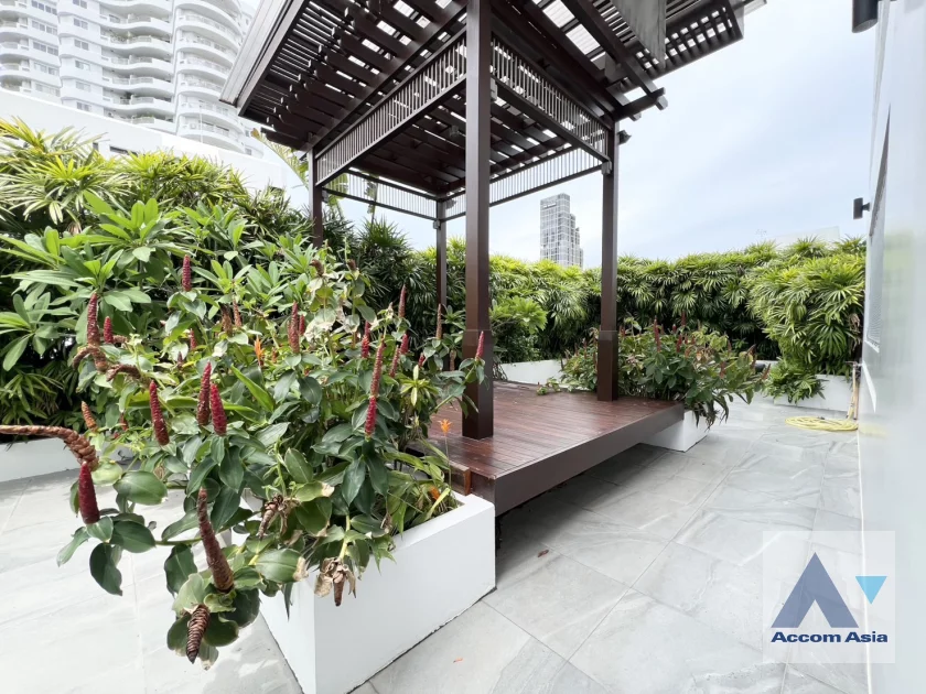 9  4 br Apartment For Rent in Sathorn ,Bangkok BTS Chong Nonsi at Private Low-Rise Residence Only 7 Units in Project 1415805
