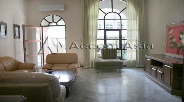  1  4 br House For Rent in Sukhumvit ,Bangkok BTS Phrom Phong 2515855