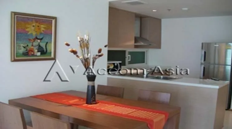 unit 1 Bedroom  Condominium For Rent in Sathorn, Bangkok  near BTS Chong Nonsi - BRT Sathorn (1515913)