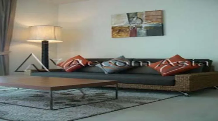 unit 1 Bedroom  Condominium For Rent in Sathorn, Bangkok  near BTS Chong Nonsi - BRT Sathorn (1515913)
