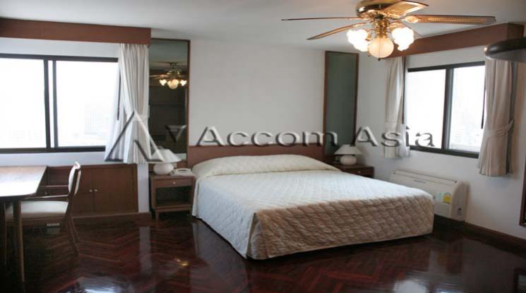6  3 br Apartment For Rent in Sukhumvit ,Bangkok BTS Nana at Perfect for Pet lovers Apartment, near NIST Intl 1415930