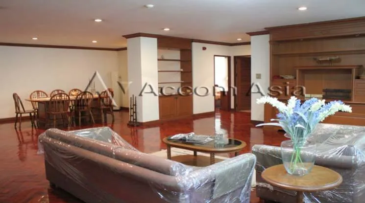 unit 2 Bedrooms  Apartment For Rent & Sale in Sukhumvit, Bangkok  near MRT Phetchaburi - BTS Asok (1415956)