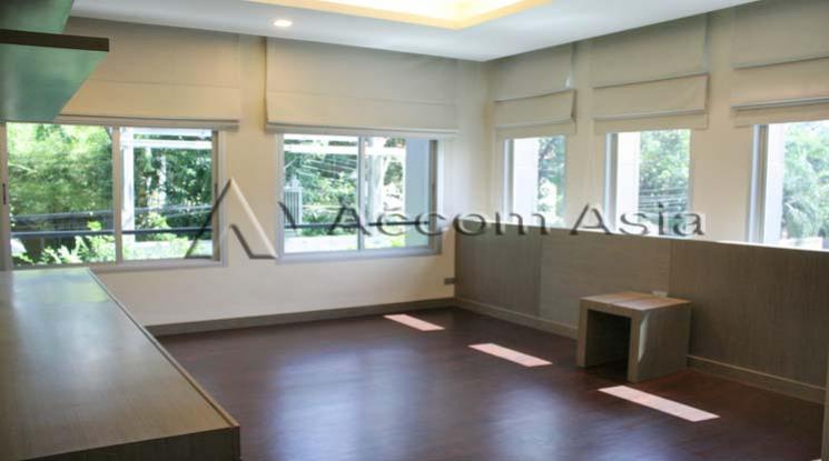 6  3 br Apartment For Rent in Sathorn ,Bangkok BRT Thanon Chan at Low Rise Residence 1415973