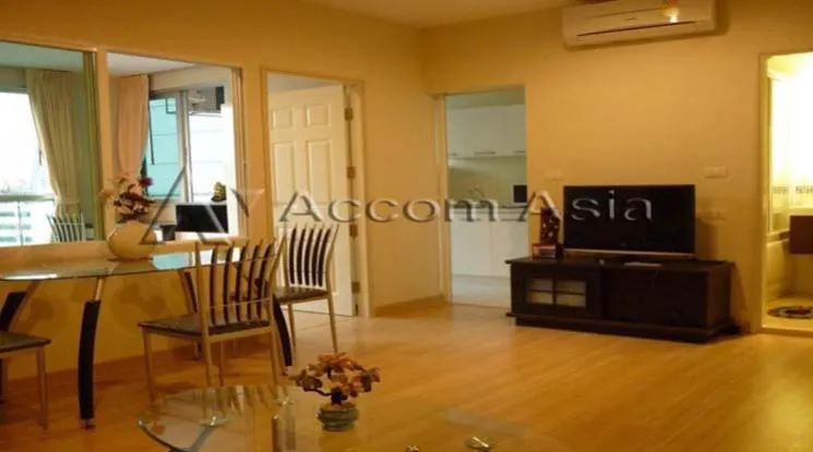 unit 1 Bedroom  Condominium For Rent in Silom, Bangkok  near BTS Chong Nonsi (1515979)