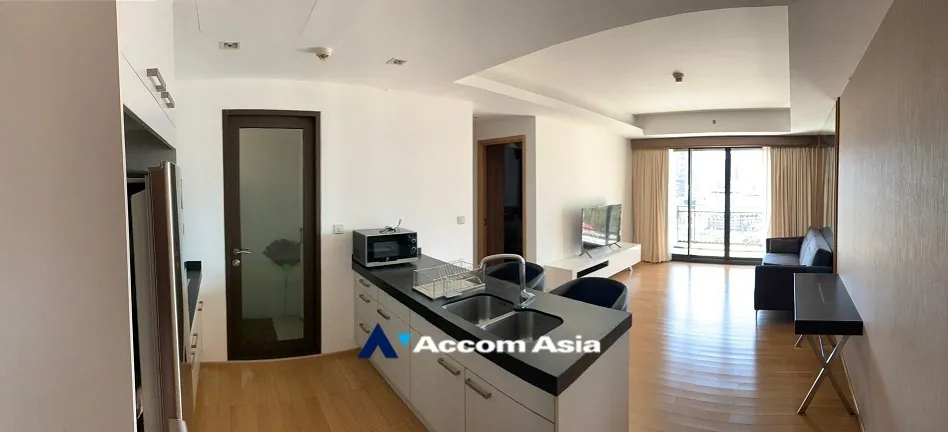 unitCorner Unit |  2 Bedrooms  Condominium For Rent in Ploenchit, Bangkok  near BTS Ploenchit - MRT Lumphini (1516006)