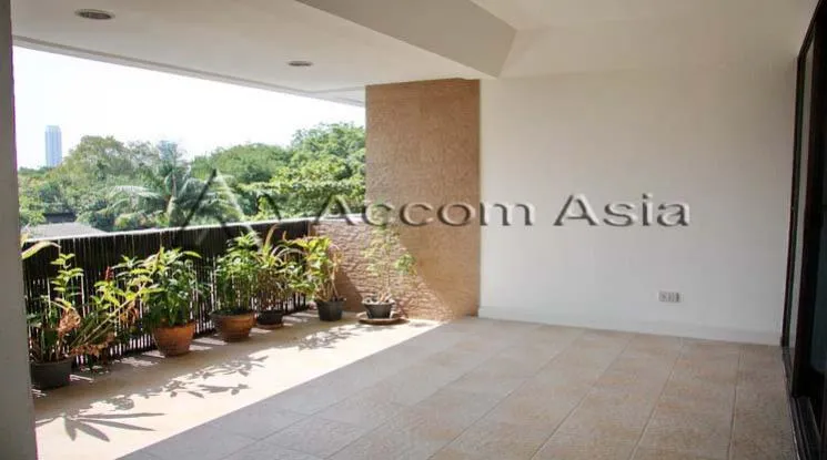 10  3 br Apartment for rent and sale in Sukhumvit ,Bangkok BTS Asok at Family Apartment with Lake View 1416079