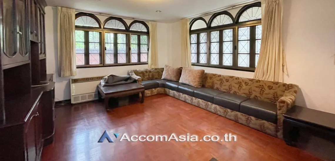  1  4 br House for rent and sale in Sukhumvit ,Bangkok BTS Thong Lo 2316174