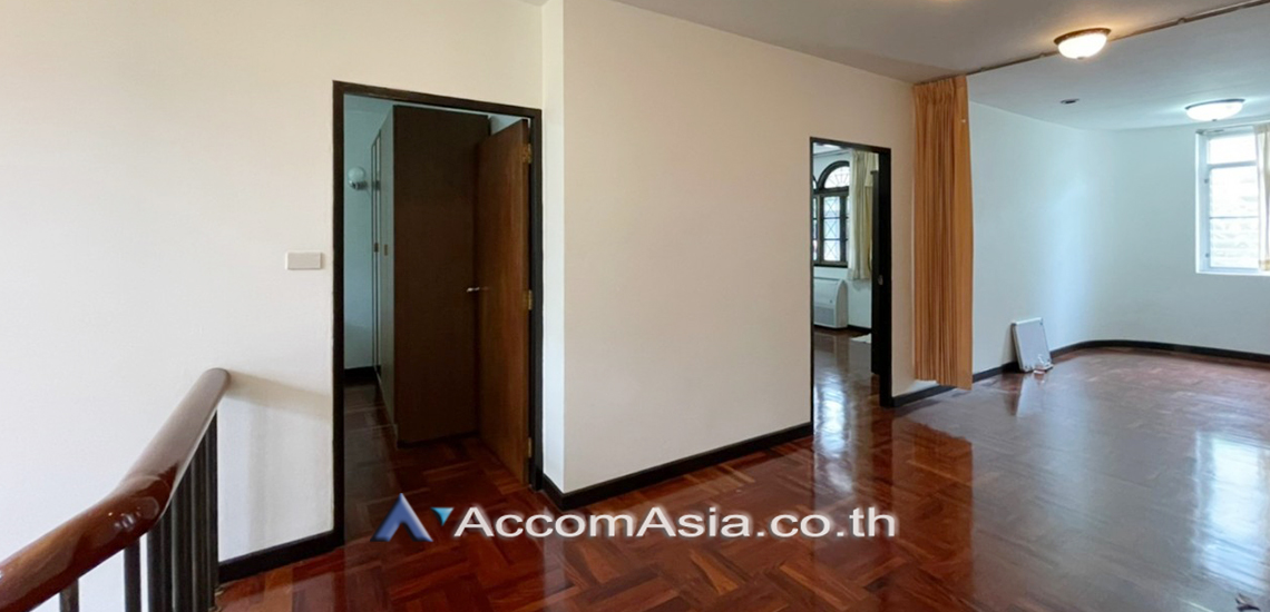 6  4 br House for rent and sale in Sukhumvit ,Bangkok BTS Thong Lo 2316174