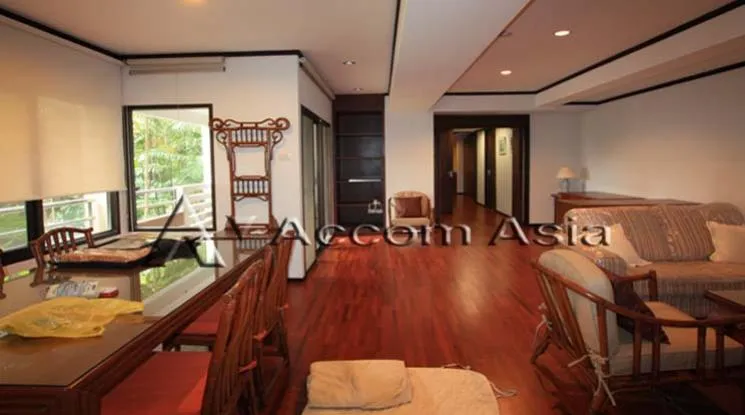 unit 2 Bedrooms  Apartment For Rent in Phaholyothin, Bangkok  near BTS Ari (1416196)
