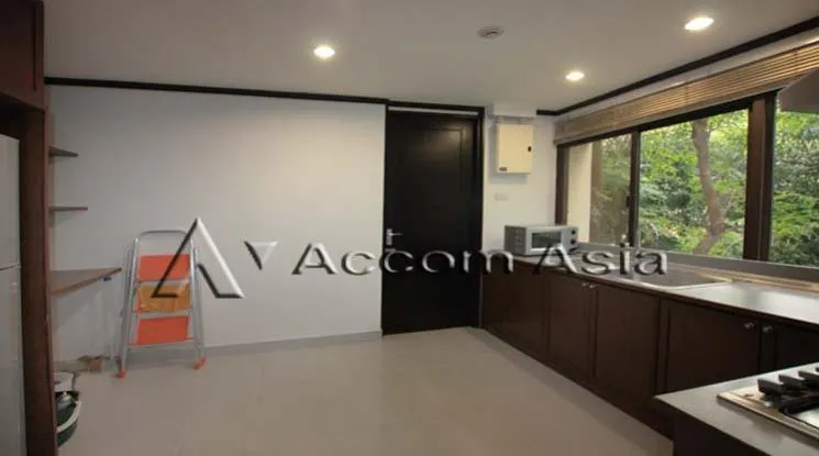 unit 2 Bedrooms  Apartment For Rent in Phaholyothin, Bangkok  near BTS Ari (1416196)