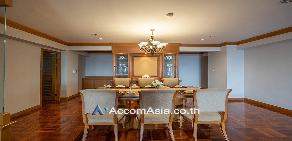  1  3 br Apartment For Rent in Sukhumvit ,Bangkok BTS Phrom Phong at High quality of living 1416249