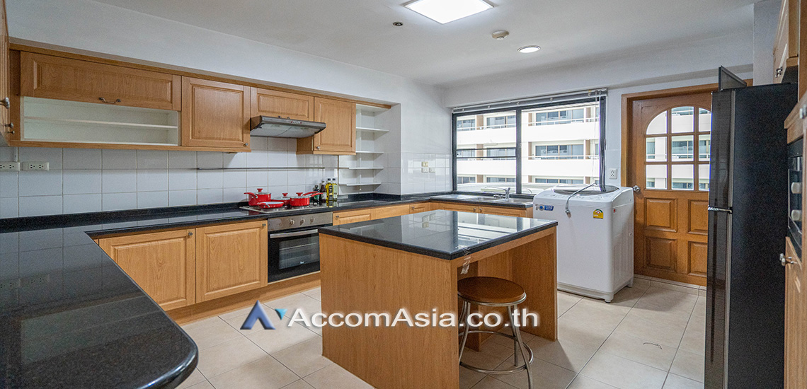 4  3 br Apartment For Rent in Sukhumvit ,Bangkok BTS Phrom Phong at High quality of living 1416251