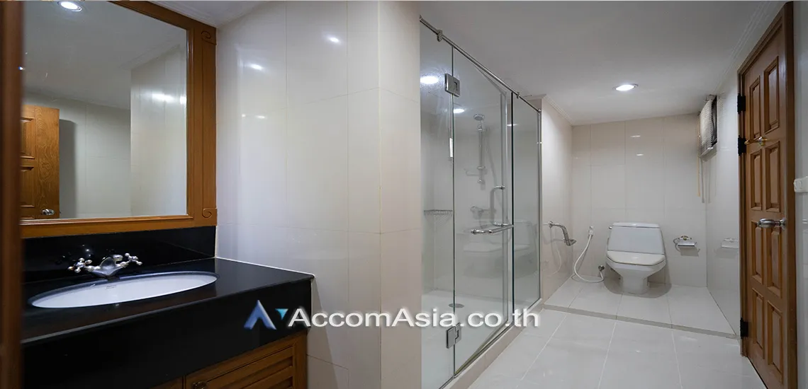 9  3 br Apartment For Rent in Sukhumvit ,Bangkok BTS Phrom Phong at High quality of living 1416251