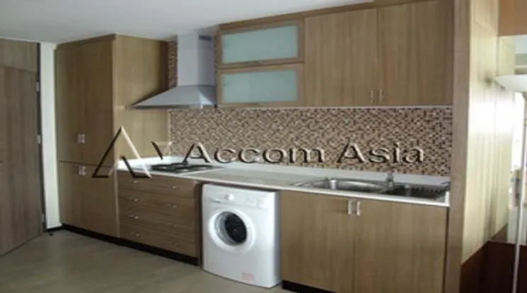unit 2 Bedrooms  Condominium For Rent in Sukhumvit, Bangkok  near BTS Thong Lo (1516257)