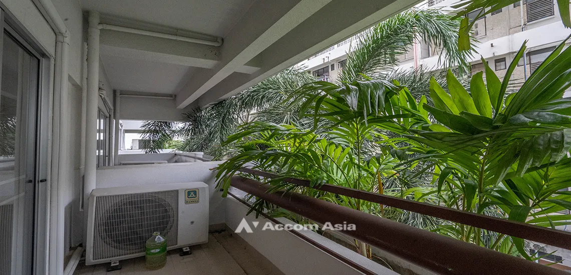 5  3 br Apartment For Rent in Sathorn ,Bangkok MRT Lumphini at Cozy and Convenient Apartment Near Garden Intl 1416287
