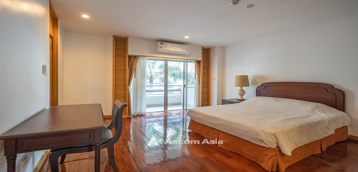 7  3 br Apartment For Rent in Sathorn ,Bangkok MRT Lumphini at Cozy and Convenient Apartment Near Garden Intl 1416287