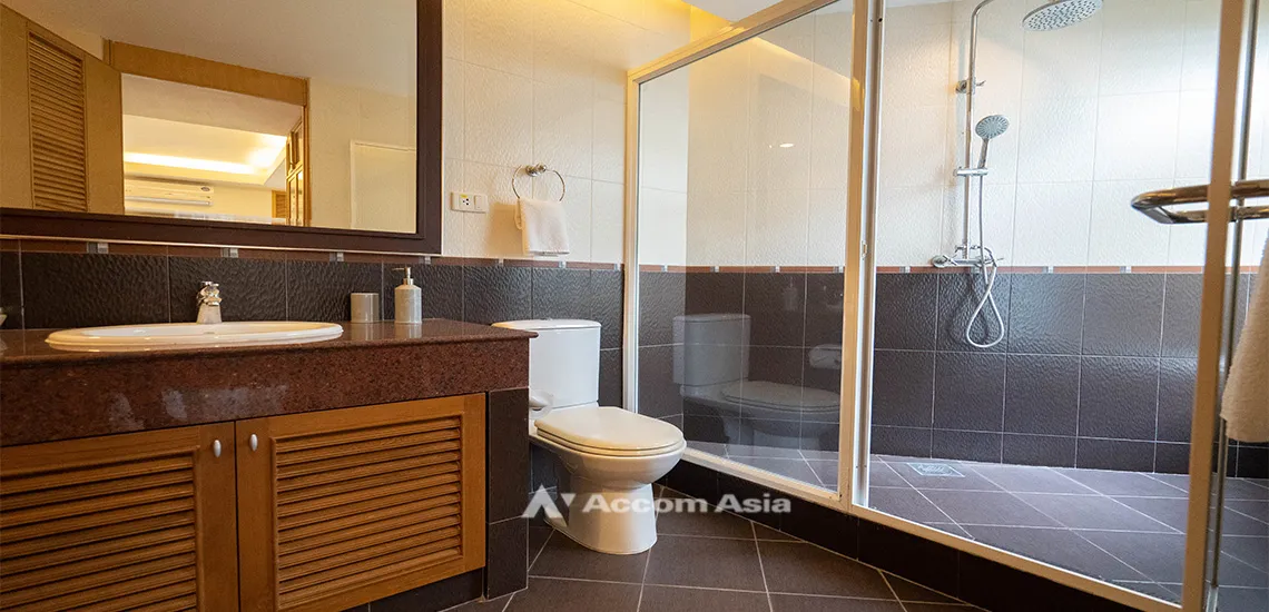 10  3 br Apartment For Rent in Sathorn ,Bangkok MRT Lumphini at Cozy and Convenient Apartment Near Garden Intl 1416287