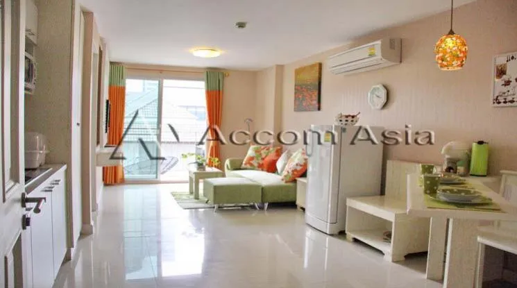 The Clover Condominium  1 Bedroom for Sale & Rent BTS Thong Lo in Sukhumvit Bangkok