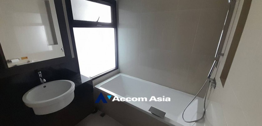 8  1 br Condominium for rent and sale in Sathorn ,Bangkok BTS Sala Daeng - MRT Lumphini at Sathorn Gardens 1516412