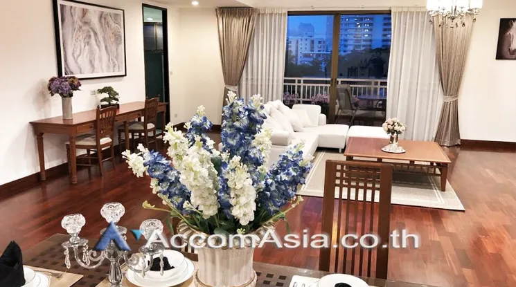 unit 2 Bedrooms  Apartment For Rent in Sathorn, Bangkok  near BRT Thanon Chan (10145)