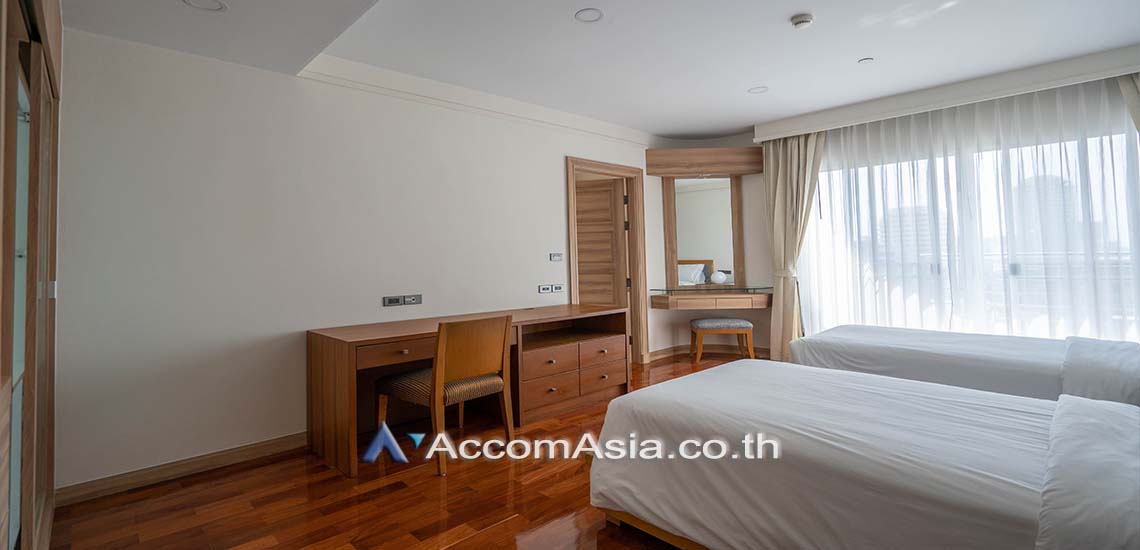 6  3 br Apartment For Rent in Sukhumvit ,Bangkok BTS Nana at Fully Furnished Apartment, Only 2 mins walk to BTS 1416522