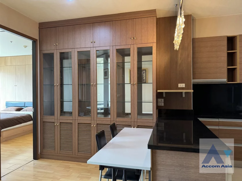 4  2 br Condominium For Rent in Sukhumvit ,Bangkok BTS Asok - MRT Sukhumvit at CitiSmart Sukhumvit 18 1516552