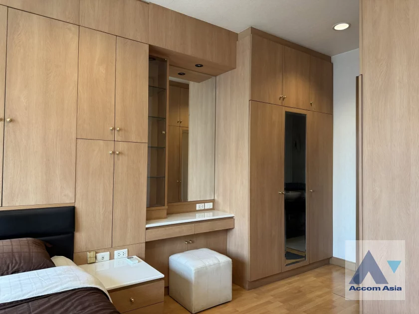 10  2 br Condominium For Rent in Sukhumvit ,Bangkok BTS Asok - MRT Sukhumvit at CitiSmart Sukhumvit 18 1516552