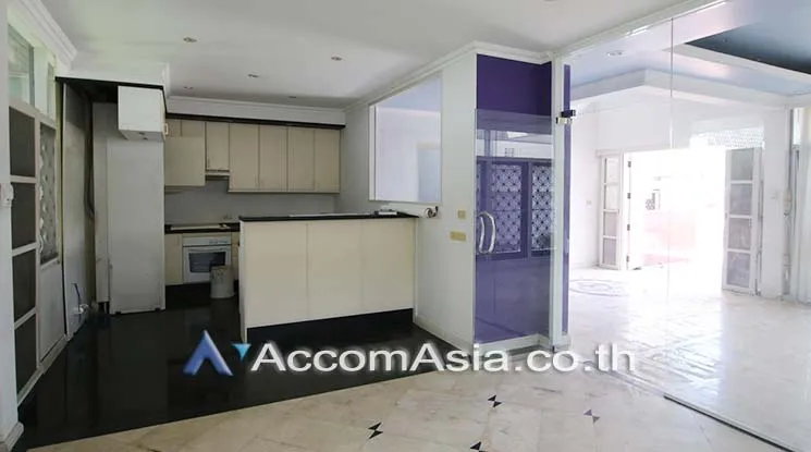 5  3 br House For Rent in Sukhumvit ,Bangkok BTS Thong Lo 1716575