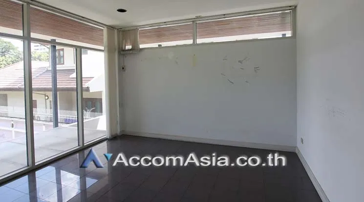 8  3 br House For Rent in Sukhumvit ,Bangkok BTS Thong Lo 1716575