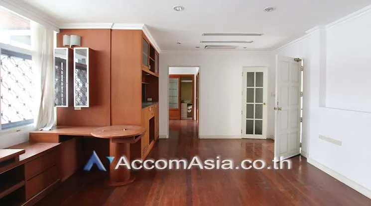 10  3 br House For Rent in Sukhumvit ,Bangkok BTS Thong Lo 1716575