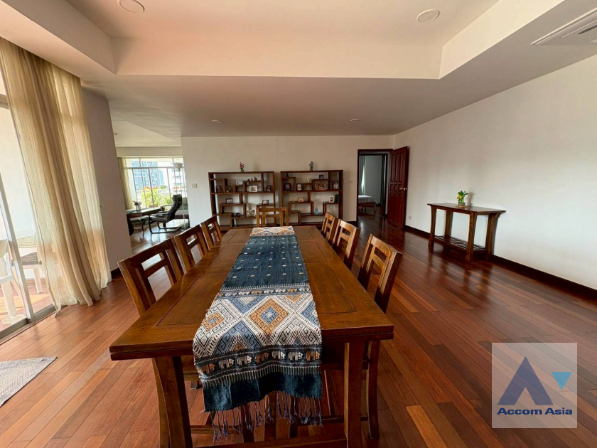 5  3 br Condominium For Rent in Sukhumvit ,Bangkok BTS Ekkamai at La Cascade 1516680