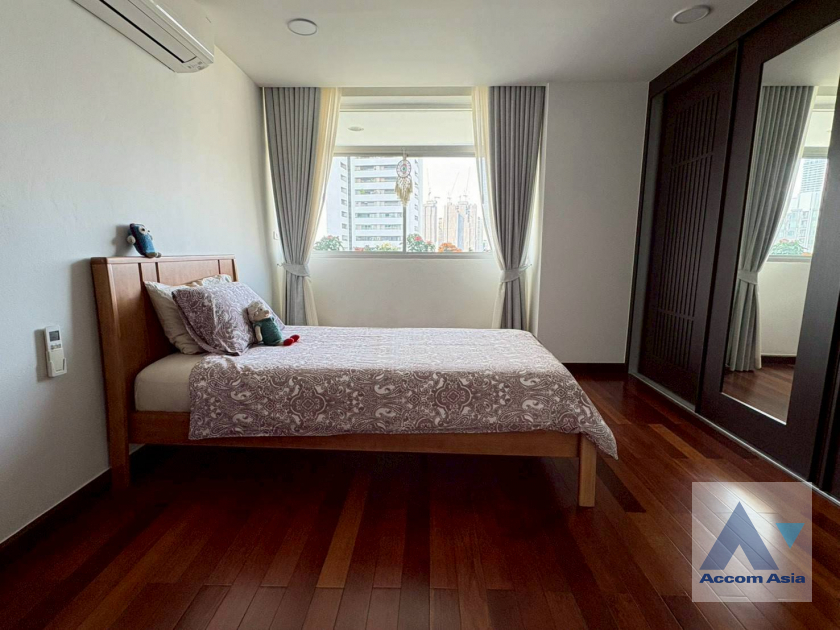 9  3 br Condominium For Rent in Sukhumvit ,Bangkok BTS Ekkamai at La Cascade 1516680