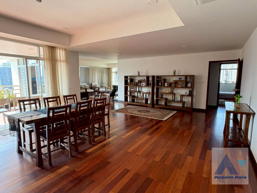 4  3 br Condominium For Rent in Sukhumvit ,Bangkok BTS Ekkamai at La Cascade 1516680