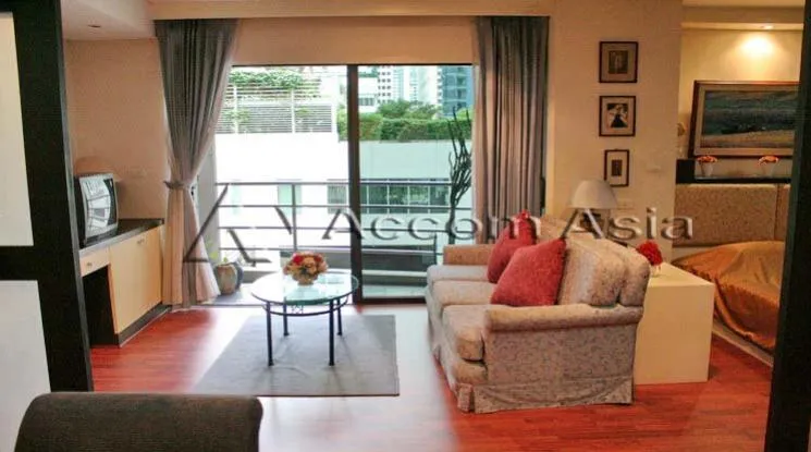  2  Condominium For Rent in Ploenchit ,Bangkok BTS Ratchadamri at Baan Somthavil Ratchadamri 1516688