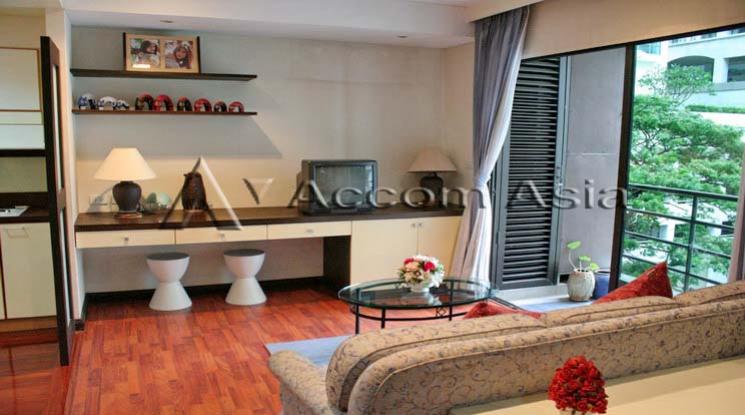  1  Condominium For Rent in Ploenchit ,Bangkok BTS Ratchadamri at Baan Somthavil Ratchadamri 1516688