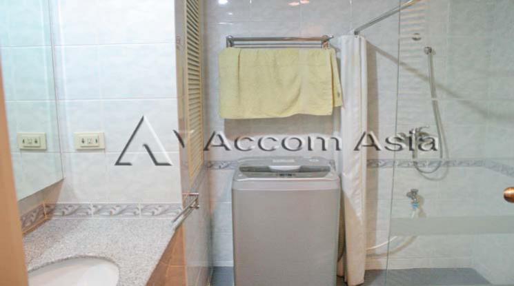 8  Condominium For Rent in Ploenchit ,Bangkok BTS Ratchadamri at Baan Somthavil Ratchadamri 1516688