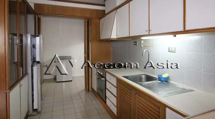 unit 2 Bedrooms  Condominium For Rent in Sukhumvit, Bangkok  near MRT Sukhumvit - BTS Asok (1516751)