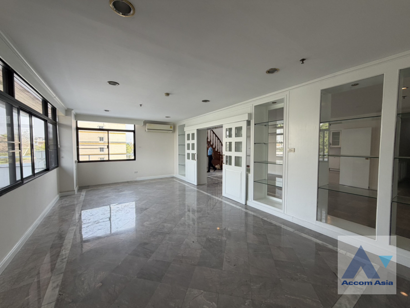13  4 br Apartment for rent and sale in Sukhumvit ,Bangkok BTS Thong Lo at Ideal Apartment For Big Family - Unit starts 280 SQ.M. 20685
