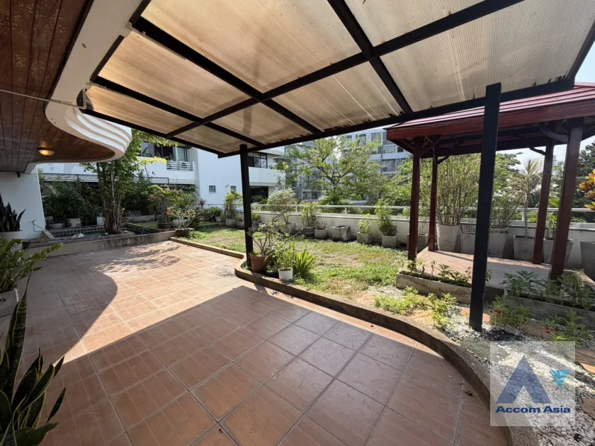 unitHuge Terrace, Duplex Condo, Penthouse, Pet friendly |  4 Bedrooms  Apartment For Rent & Sale in Sukhumvit, Bangkok  near BTS Thong Lo (20685)