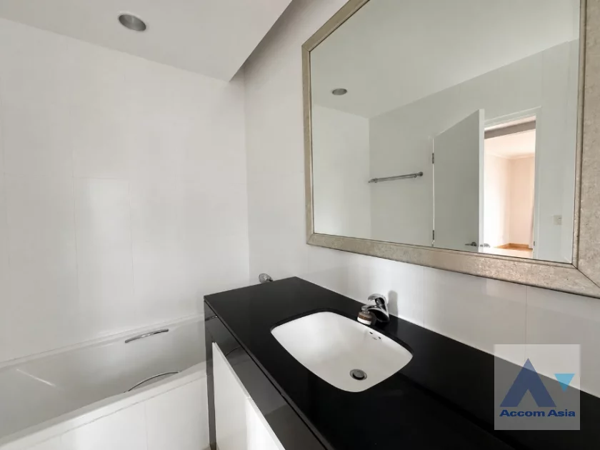 14  3 br Apartment For Rent in Sathorn ,Bangkok BRT Technic Krungthep at Perfect life in Bangkok 1516766