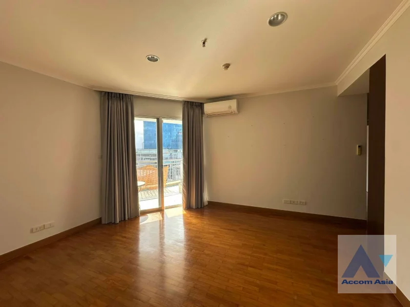 unitPet friendly |  3 Bedrooms  Apartment For Rent in Sathorn, Bangkok  near BRT Technic Krungthep (1516766)