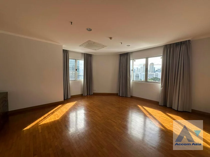 unitPet friendly |  3 Bedrooms  Apartment For Rent in Sathorn, Bangkok  near BRT Technic Krungthep (1516766)