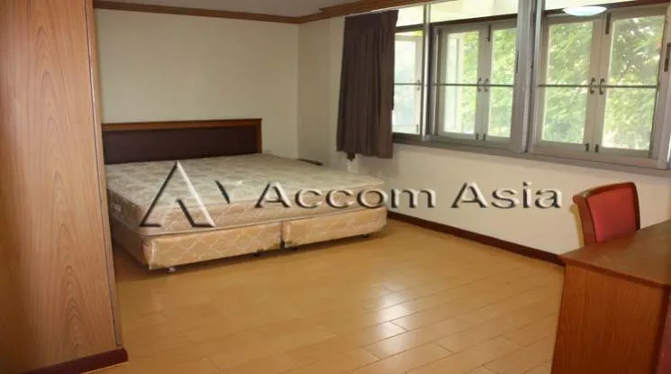 7  3 br Apartment For Rent in Sathorn ,Bangkok BTS Chong Nonsi at Low rise residence 1416774