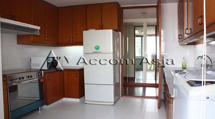 unit 2 Bedrooms  Apartment For Rent in Sukhumvit, Bangkok  near BTS Thong Lo (1516776)